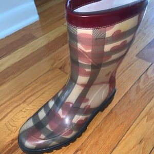 Burberry Rainboots
